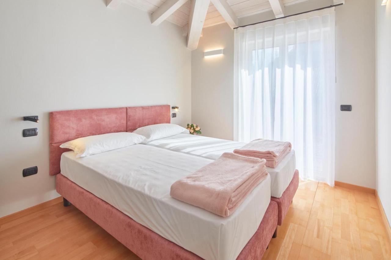 Apartmán Residenza Ai Ferrari Riva del Garda Exteriér fotografie